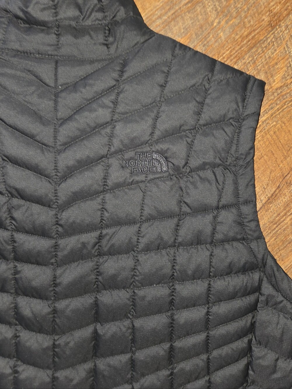 The North Face TNF ThermoBall Quilted Insulated Black Women's XXL Vest READ - Picture 5 of 9